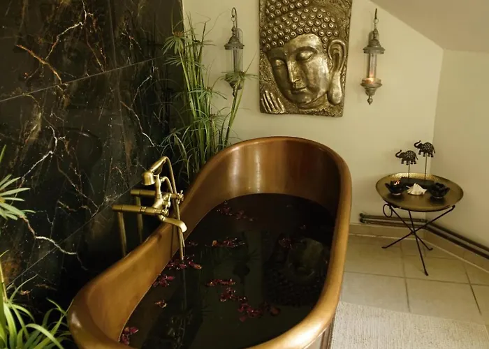 Bohemia Hotel 3*