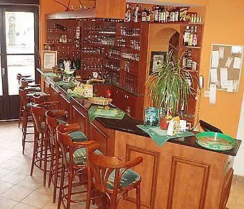 波希米亚酒店 3*