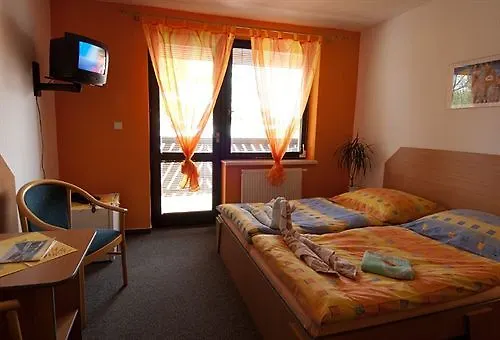 Bohemia Otel 3*